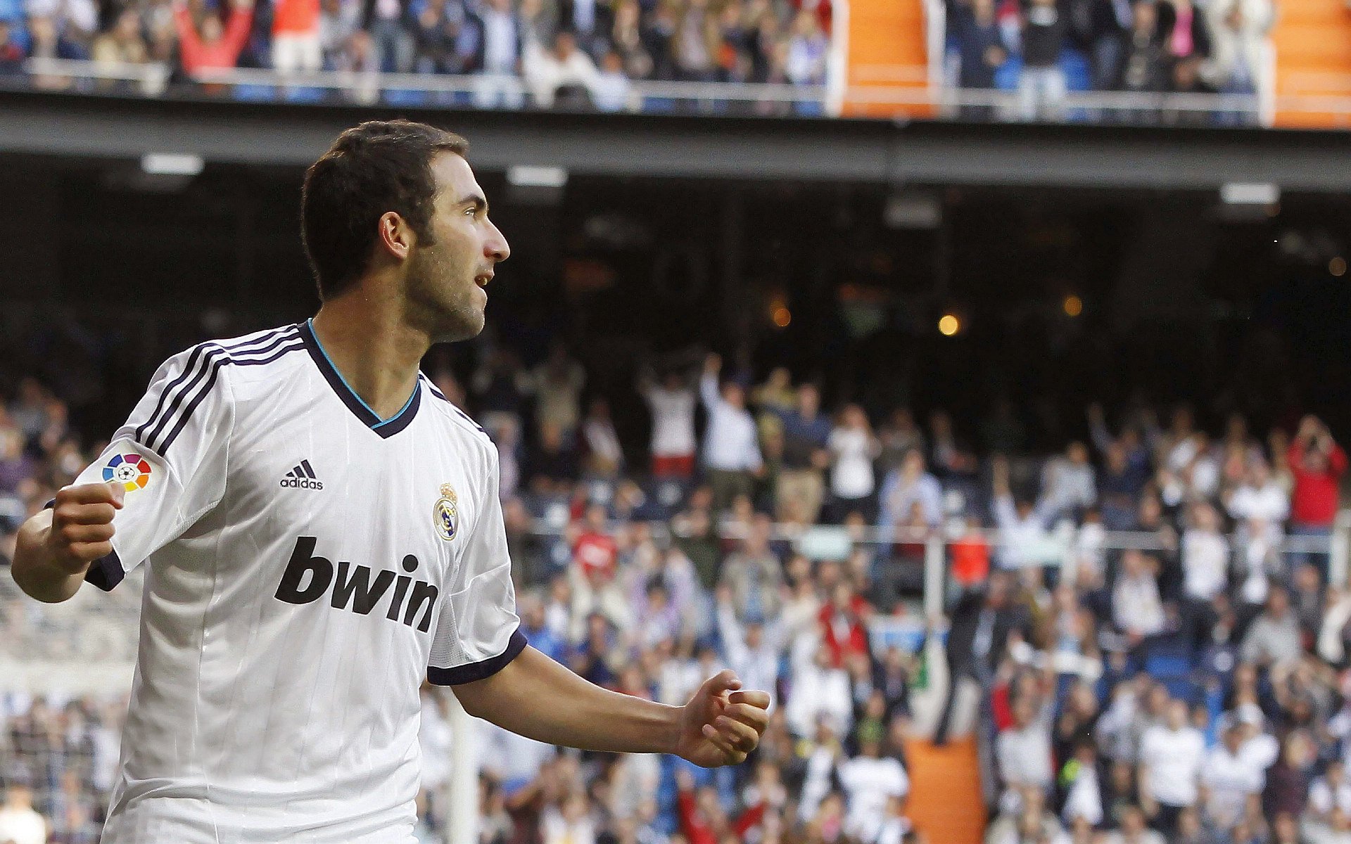 北境龙吟破长空，米切尔一剑封喉，猛龙险胜鹈鹕定乾坤