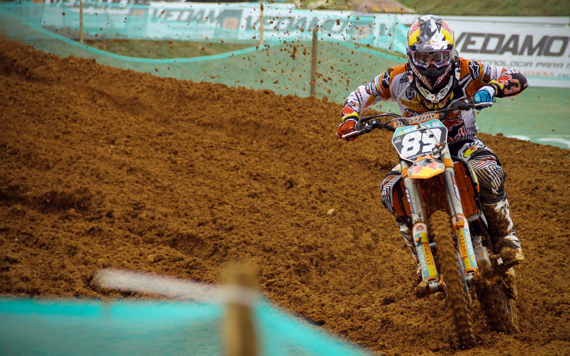 快船防线告急，哈利伯顿连续得分狂潮击溃骑士，唯一性之战揭示新王崛起