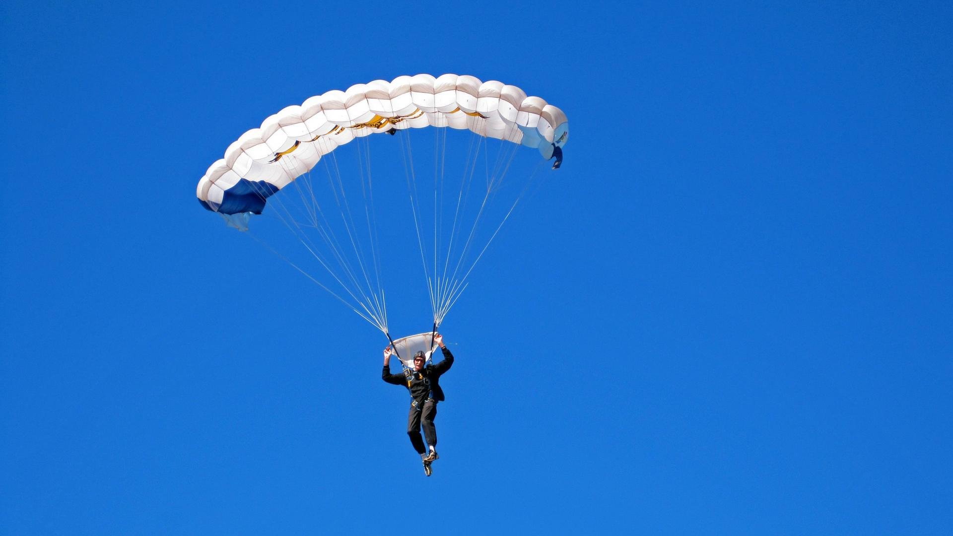 秘鲁终结威尔士，托尼的防守艺术如何锁死对手