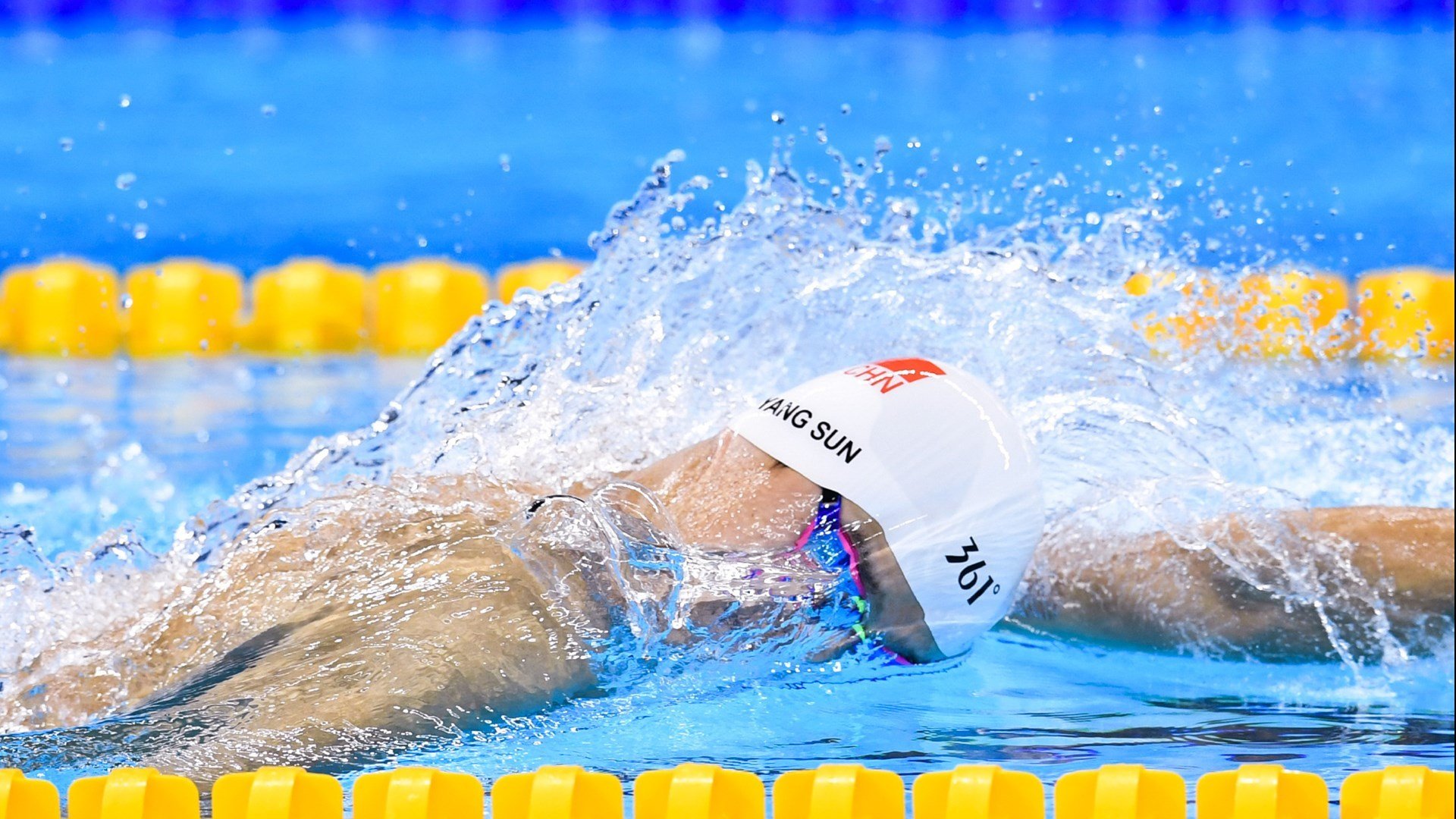 西亚卡姆爆发破爵士铁桶阵，深圳队战术短板暴露无遗