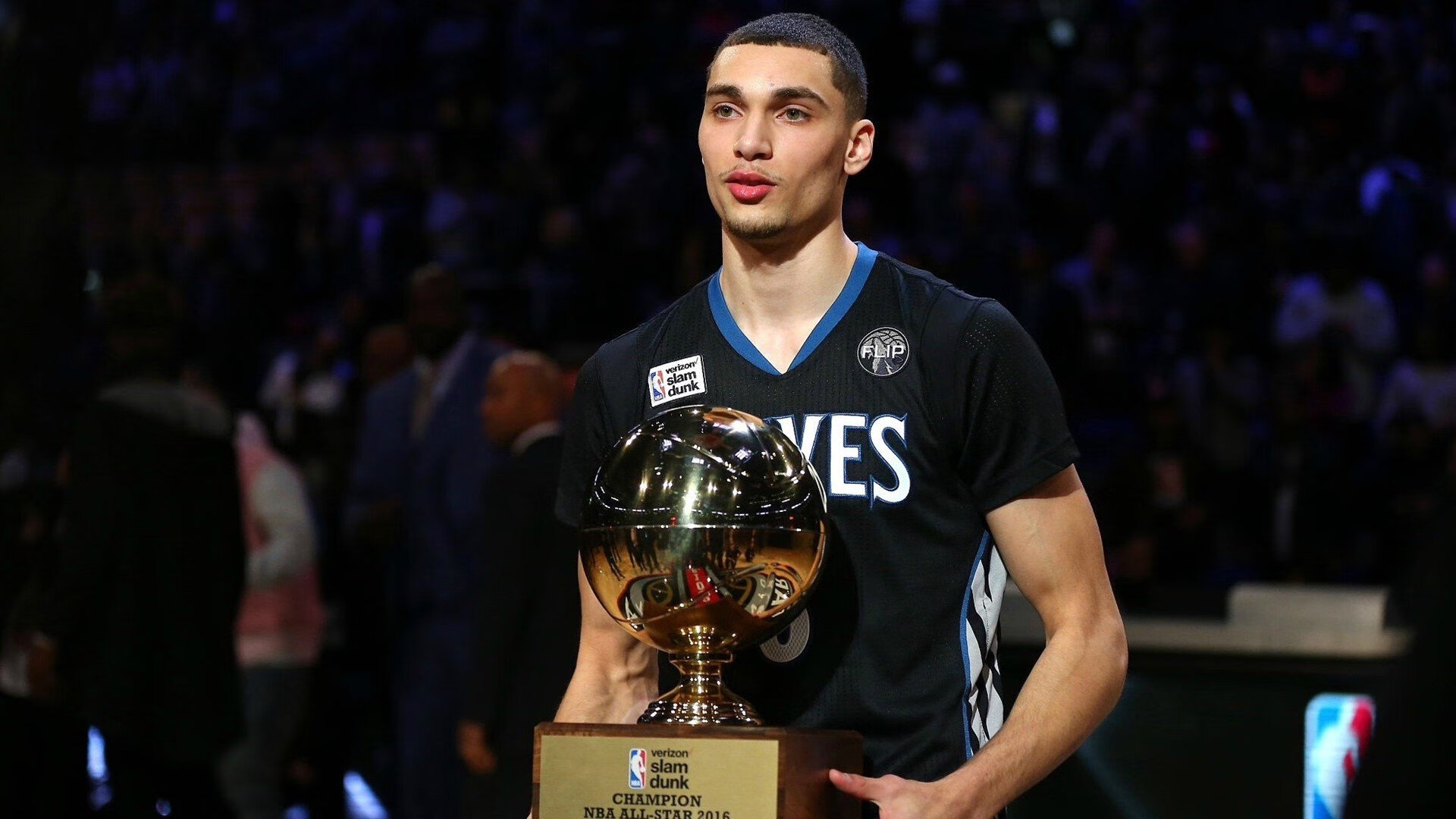 世界排名争夺战之夜，伊布全场最佳无争议