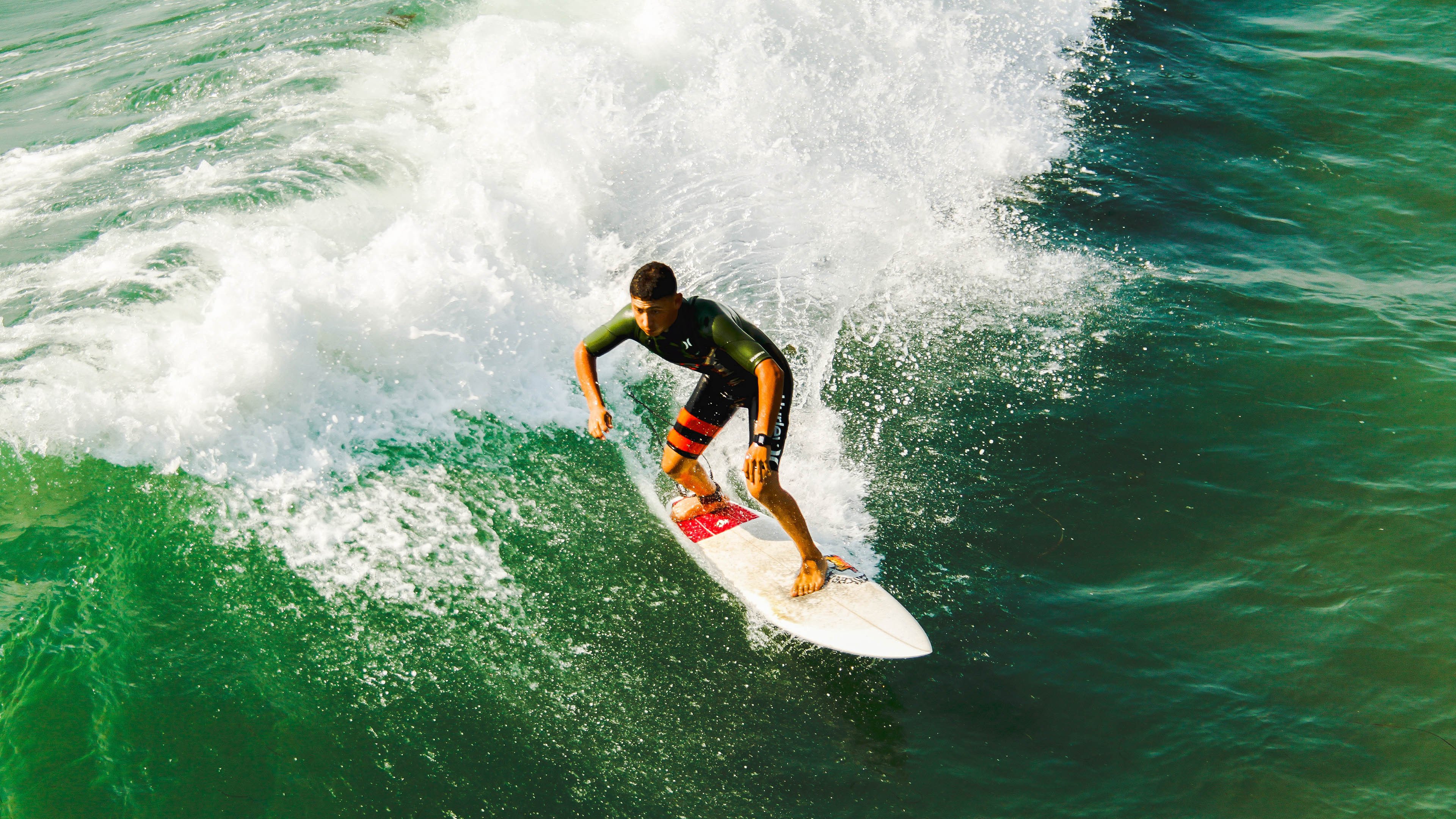 武切维奇展翅翱翔,老鹰打穿马刺,他用实力证明自己并非配角