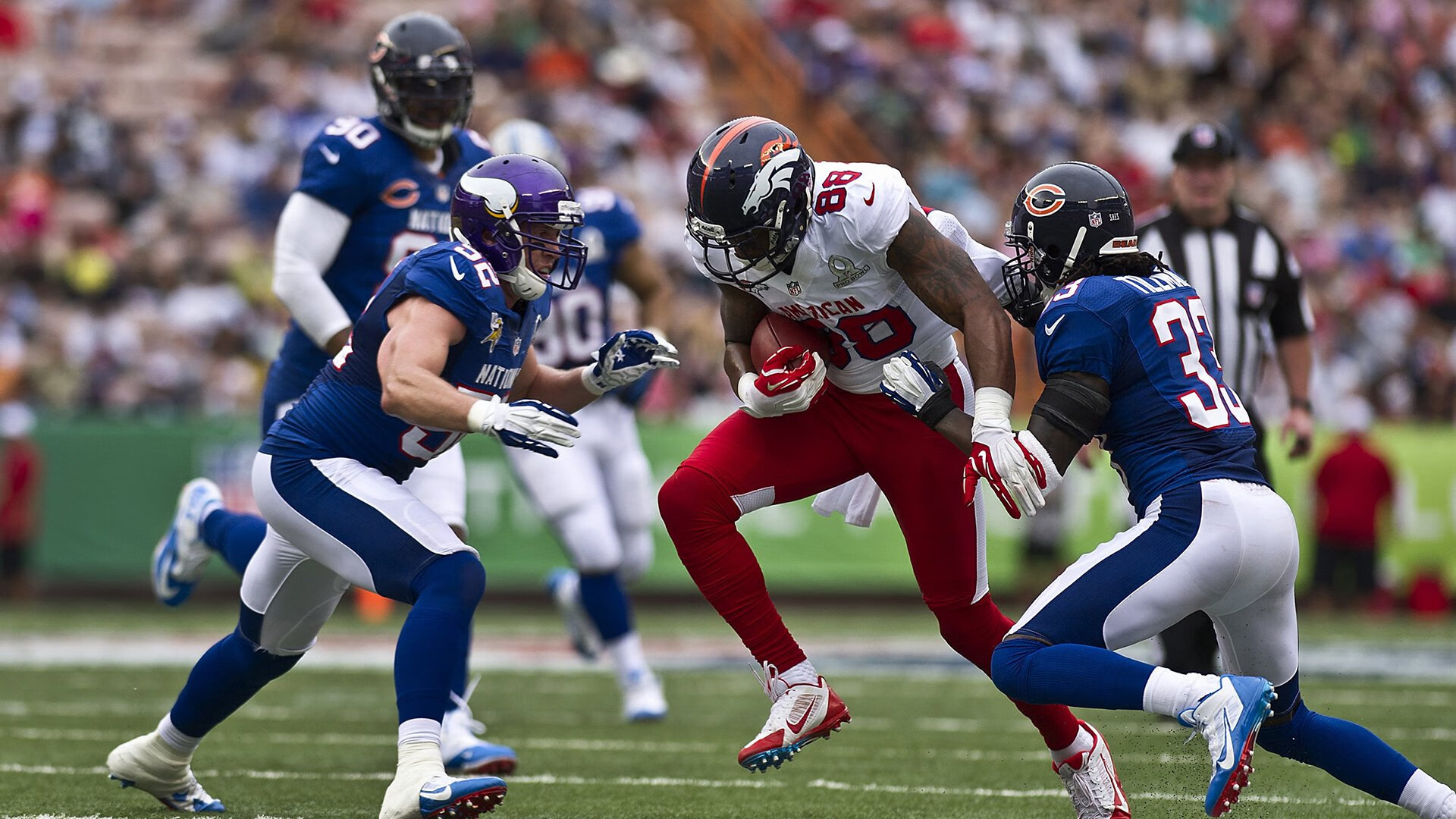 北欧风暴席卷羽坛，石宇奇点燃赛场，丹麦队力克日本队展现团队力量